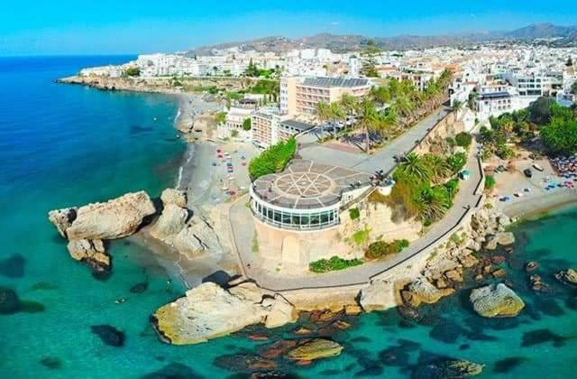 Nerja Centro, Playa Carabeo Lejlighed Eksteriør billede